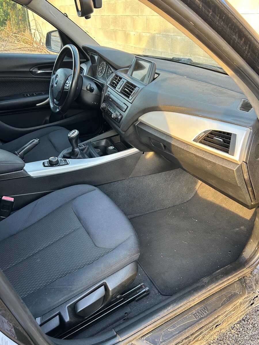 ROZPREDAME BMW F20 114i/116i/118i 2014 - 10