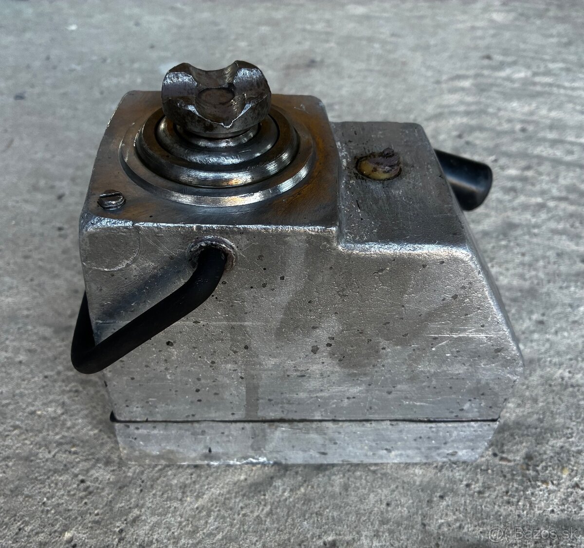 Zdvihák / Hever - 10