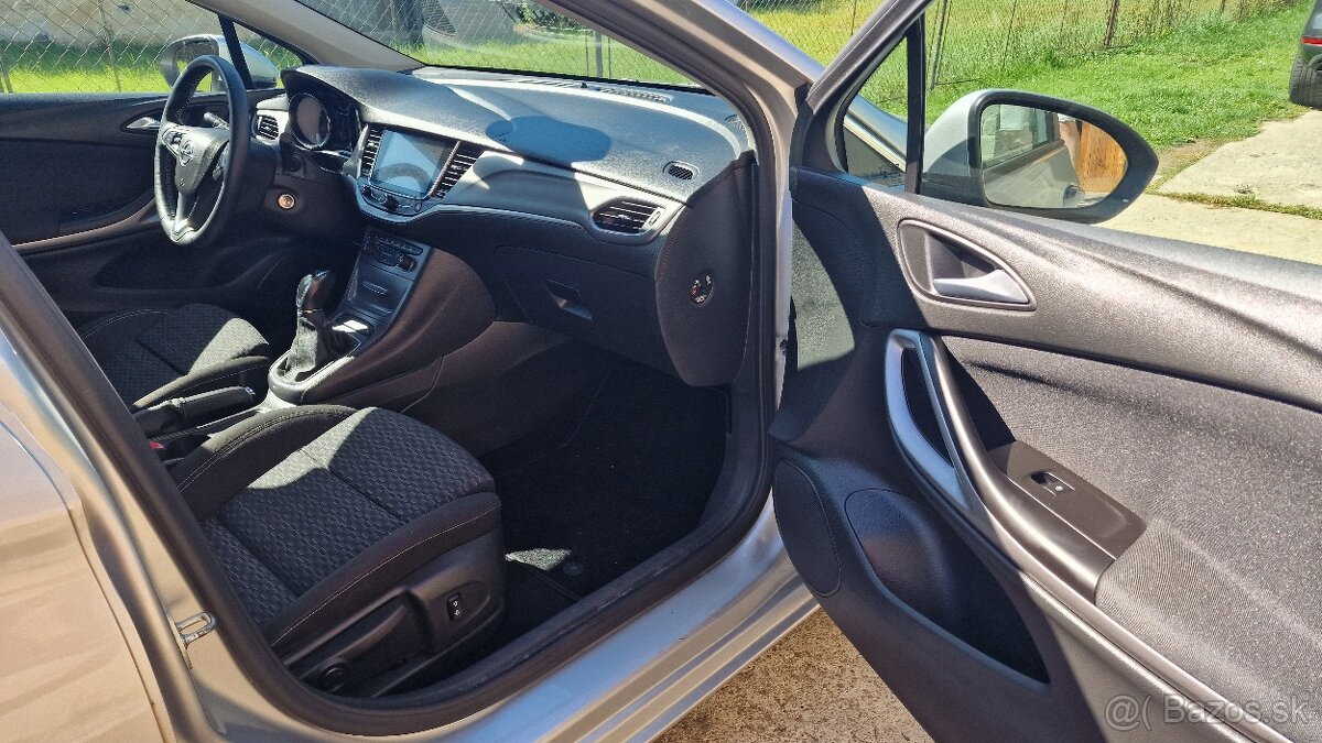 Opel Astra ST 1.6 CDTI S&S 110k ECOTEC Innovation - 10