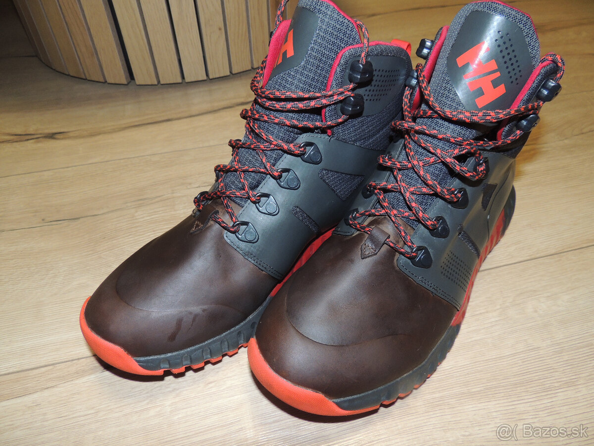 Vivobarefoot a Helly Hansen Vanir - 10