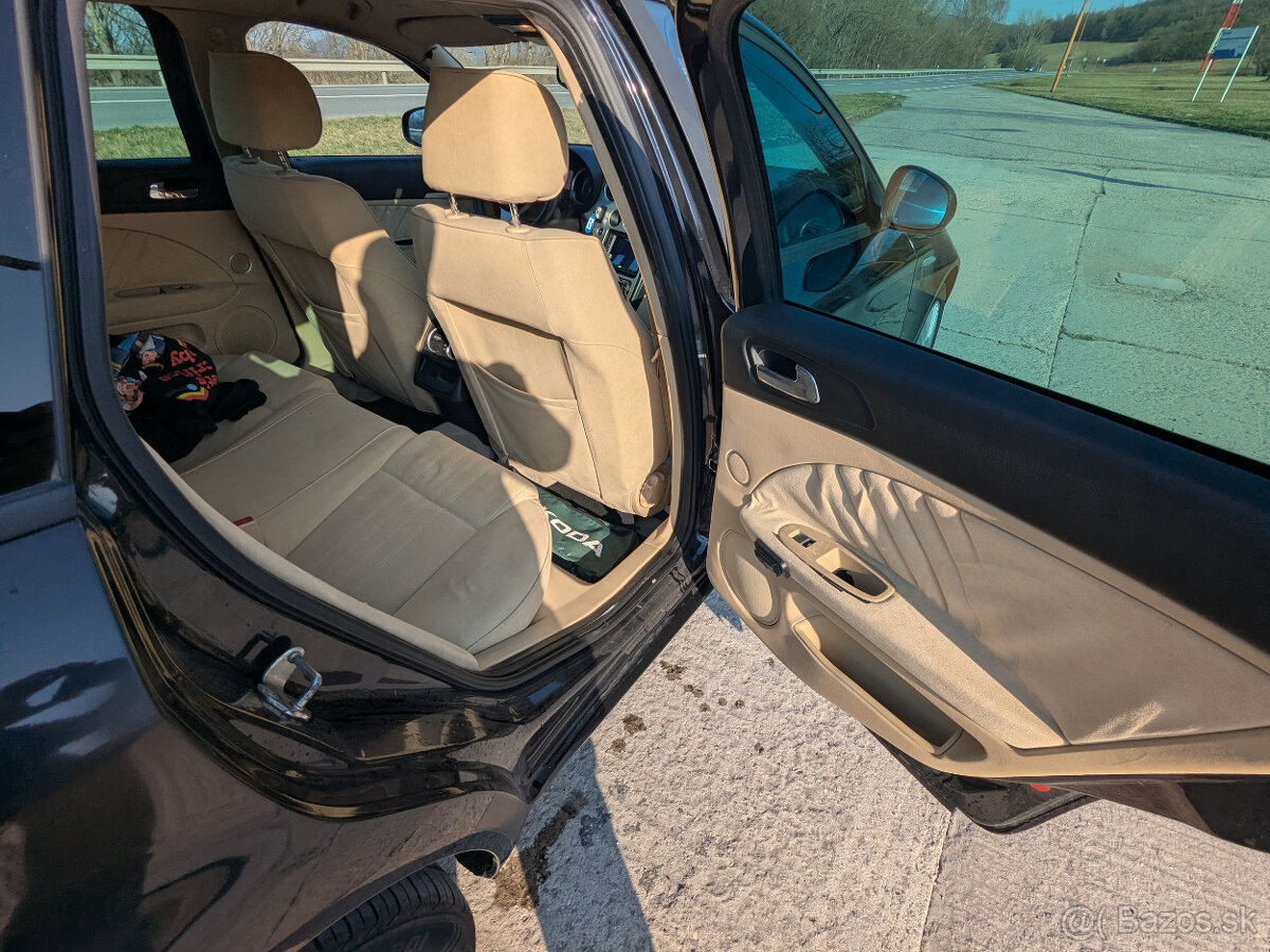 Alfa Romeo 159 1.9 JTDm 110kw - 10