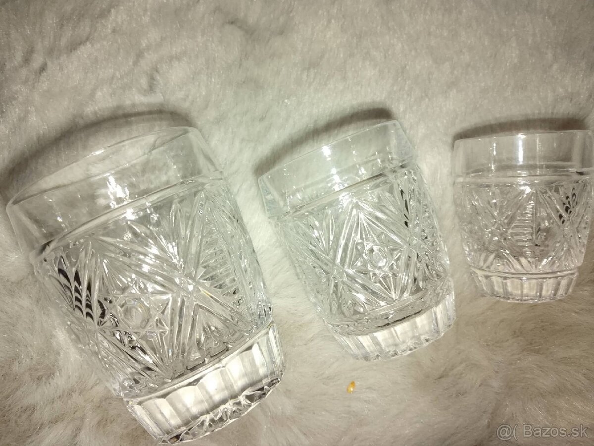 Váza, poháriky - 10