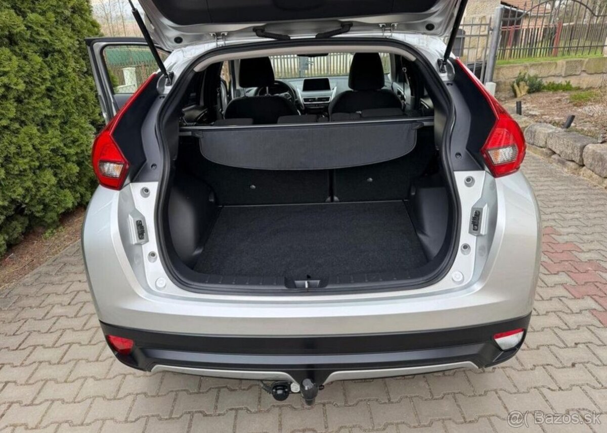 Mitsubishi Eclipse Cross 1,5T-i Active ,automat , Tažné - 10