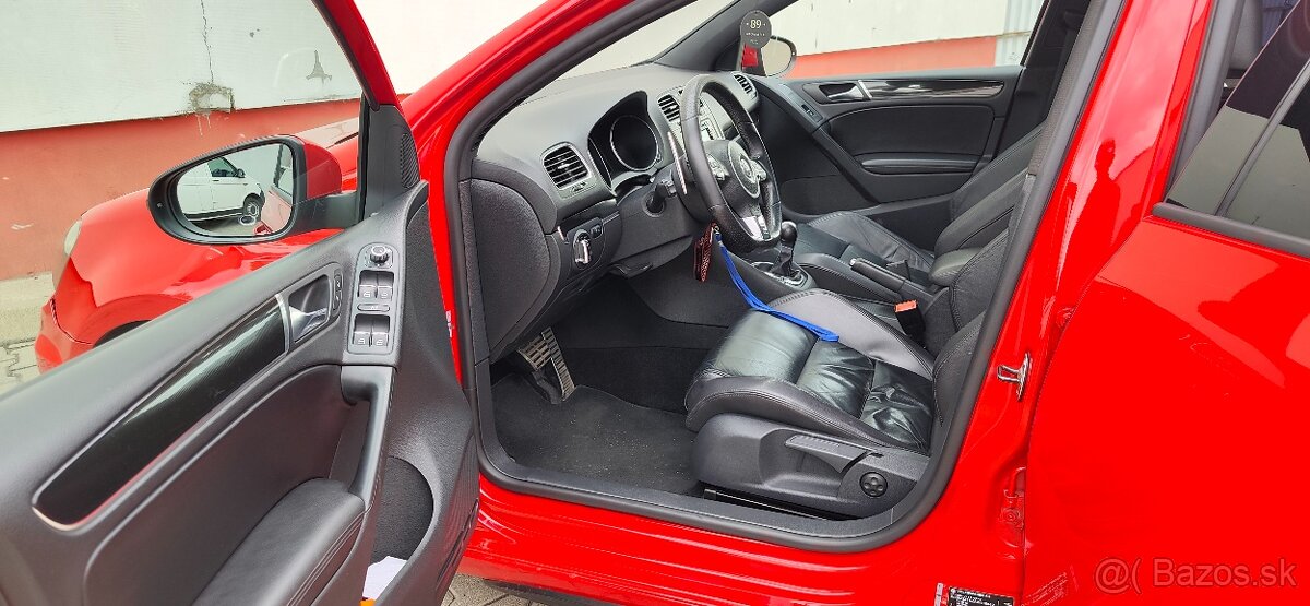 Volkswagen Golf VI GTD 2.0TDI - 10
