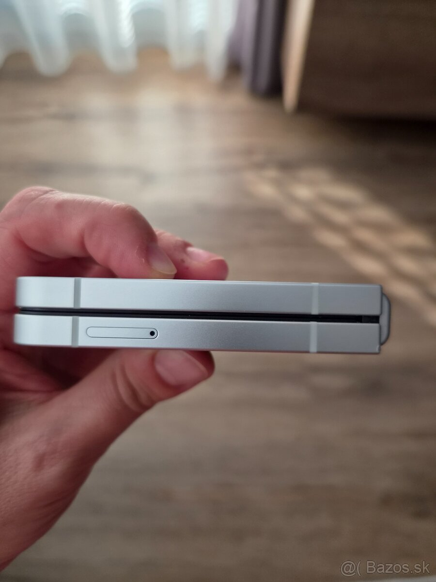 Samsung Flip 6 512GB - 10