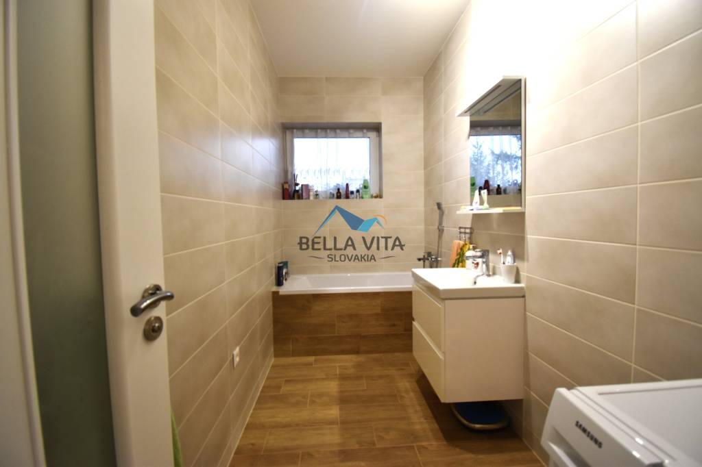 Moderný 3-izbový rodinný dom v Mostovej, pripravený na bývan - 10