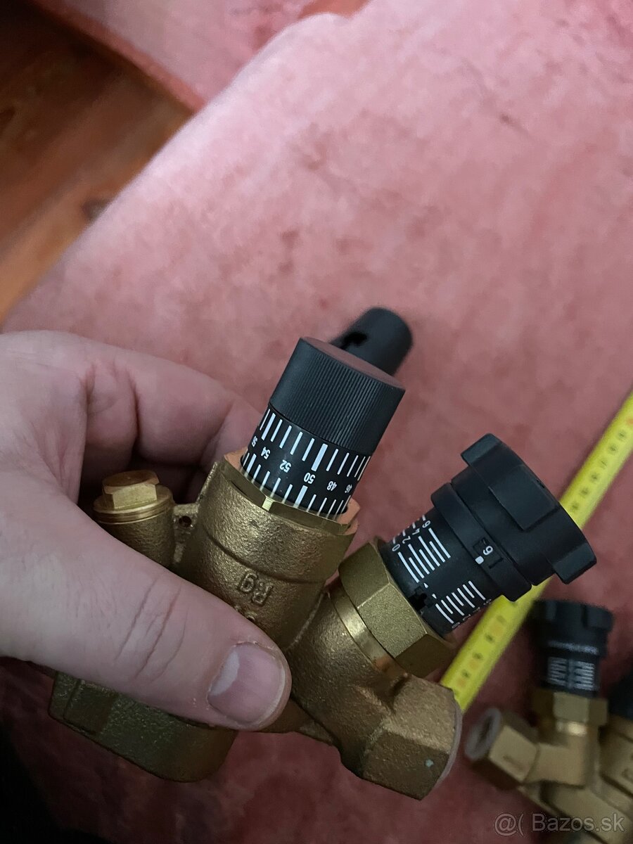 Termostaticky regulacny ventil (2x) - 10