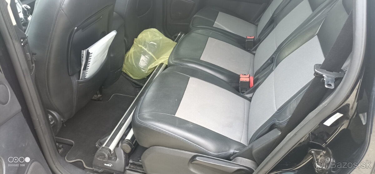 PREDAM FORD S-MAX 7 MIEST - 10