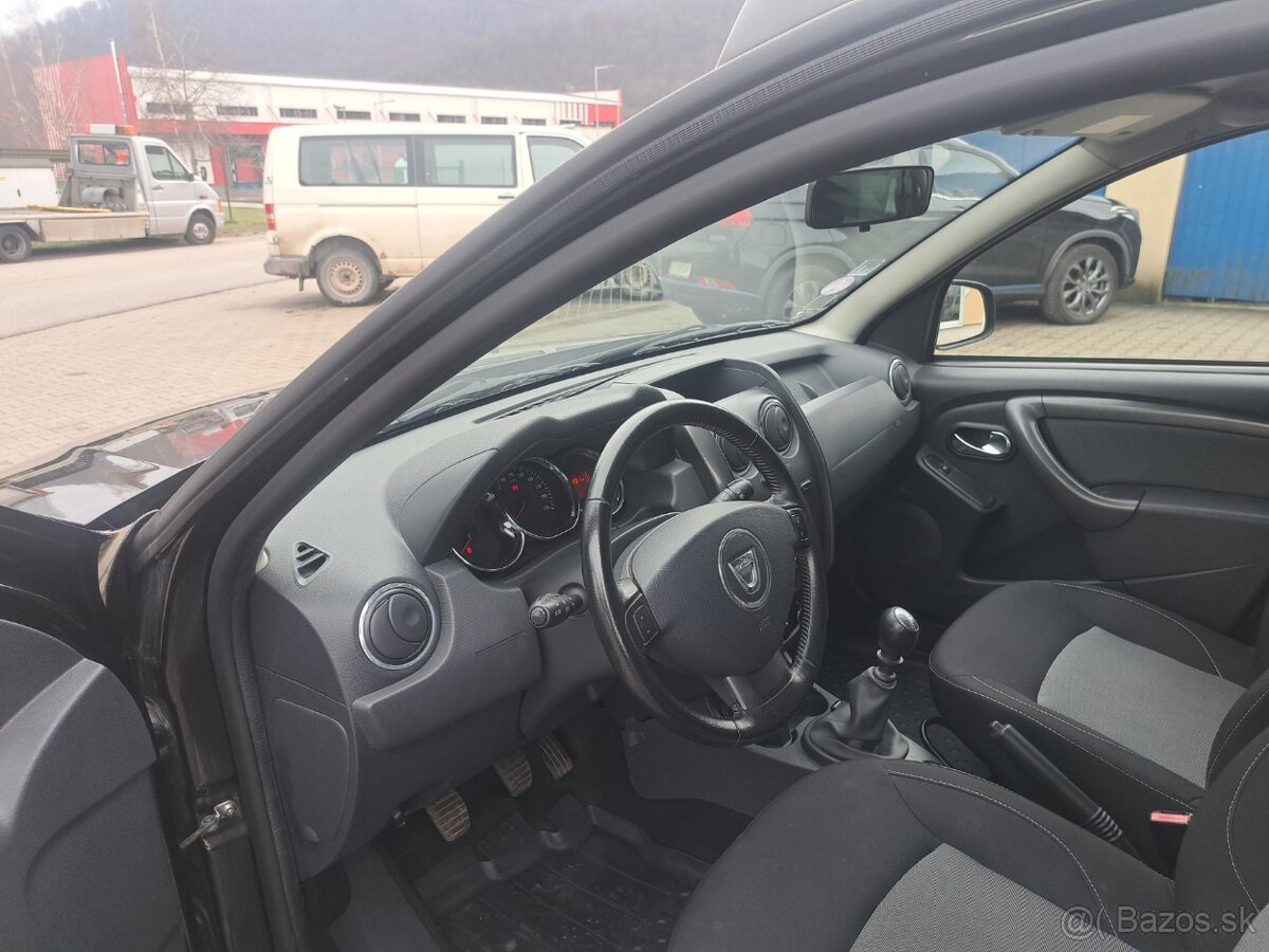 Dacia Duster 4x4 benzin - 10