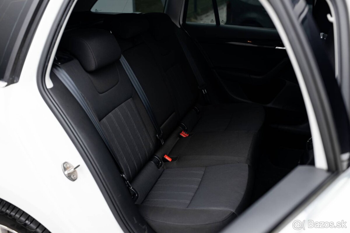 Škoda Octavia Combi 1.4 TSI Style - 10