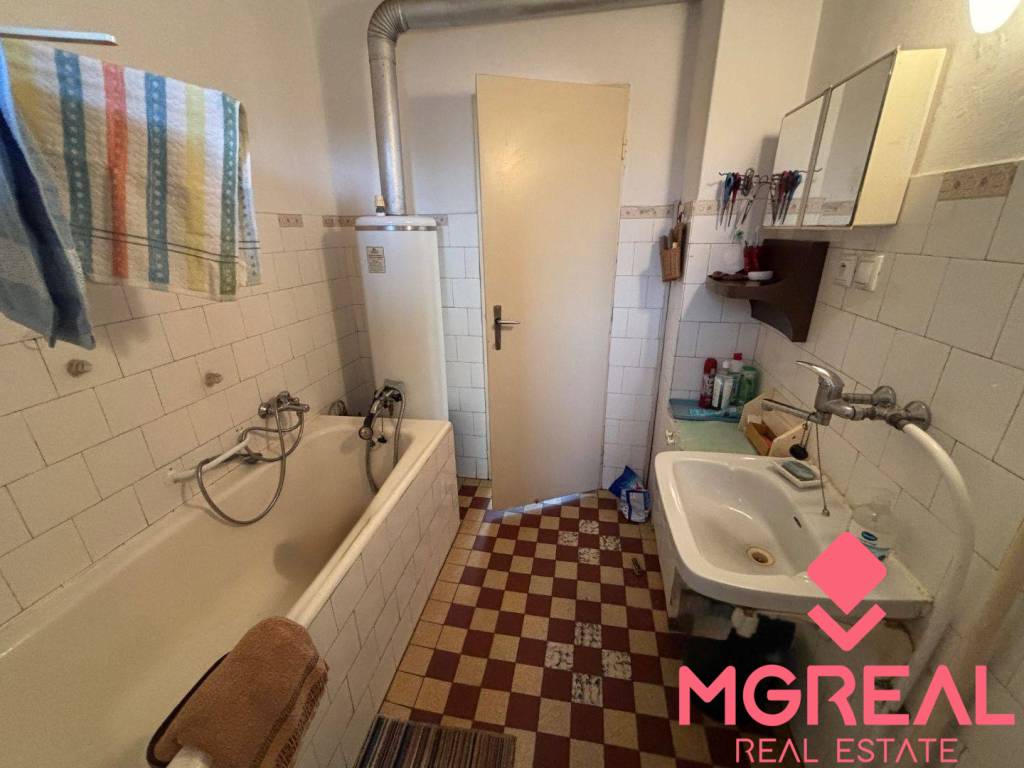 Rodinný dom Horné Obdokovce / zachovalý - 10