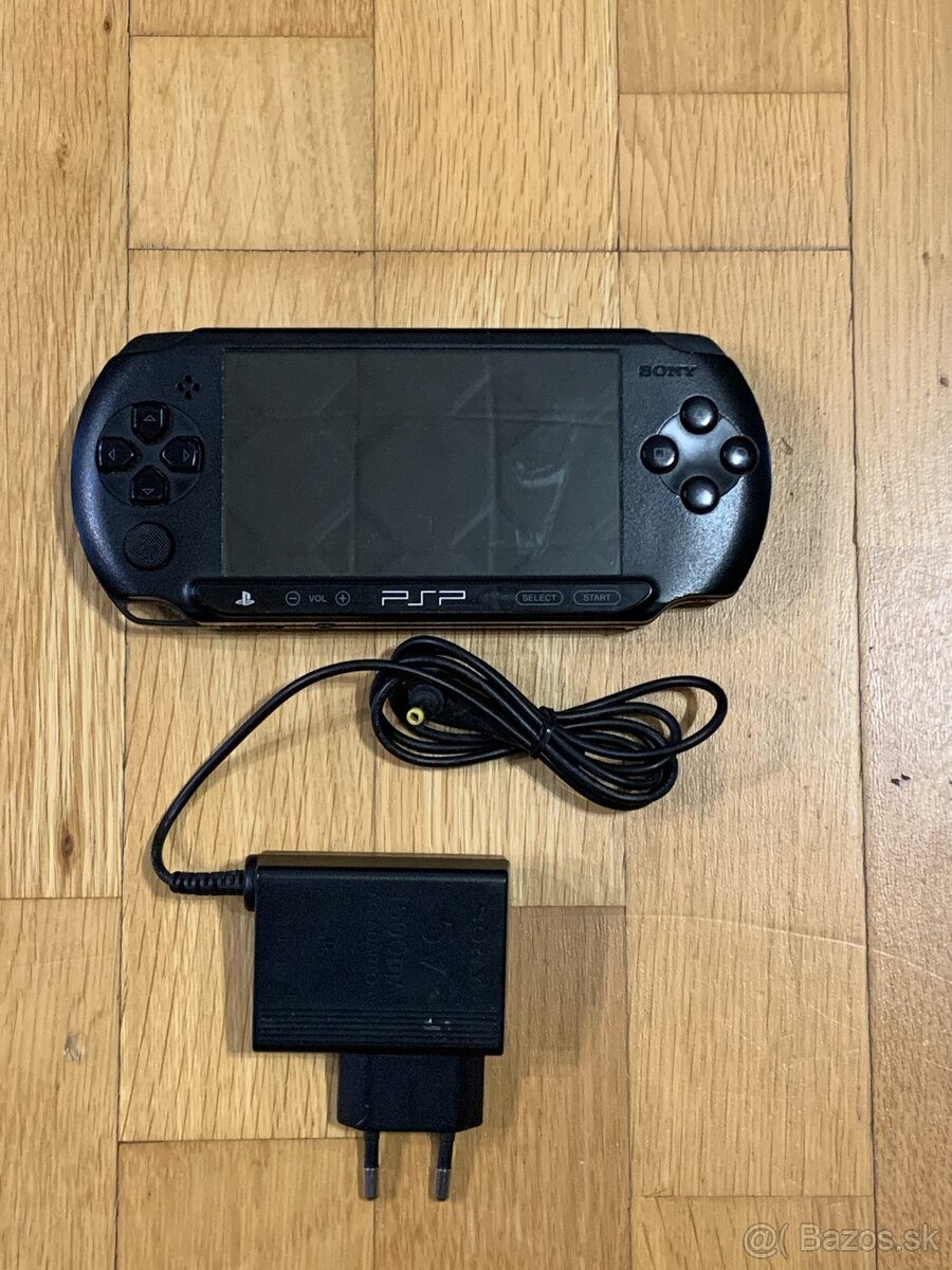 Sony PSP E1004 - herná konzola - 10