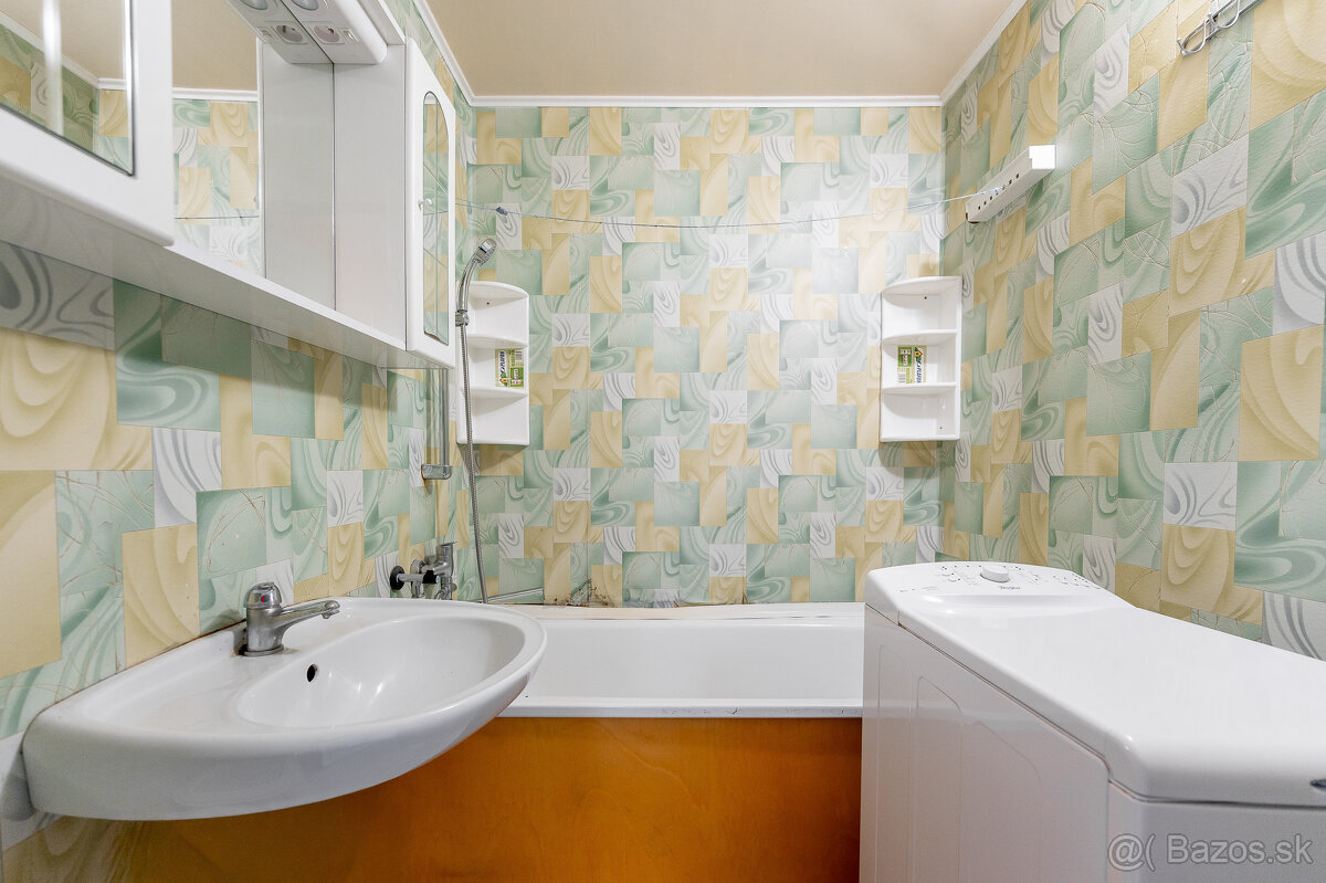 Na predaj 3 izbový byt - Košice, KVP - 10