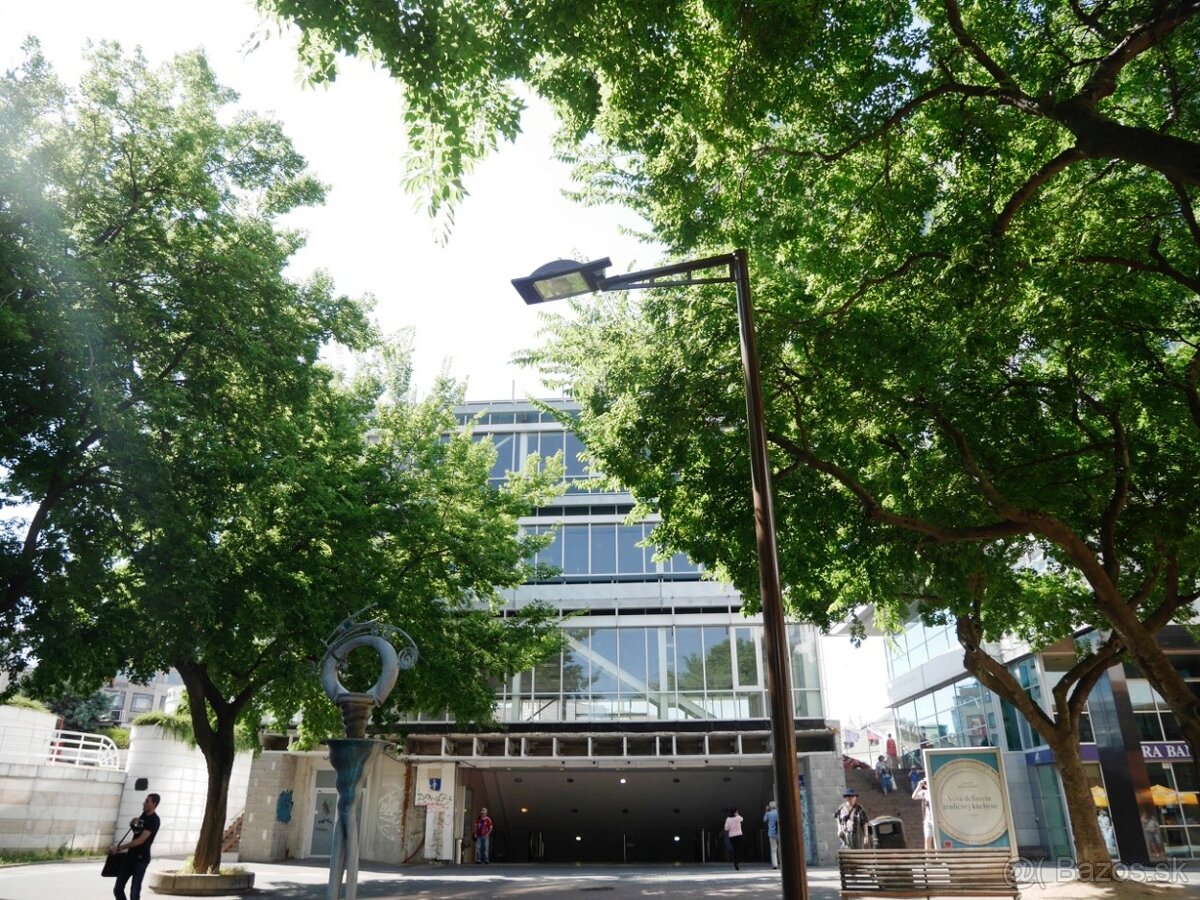 Luxusný OP 231,36m2, Hodžovo nám, GREEN CUBE, prízemie - 10