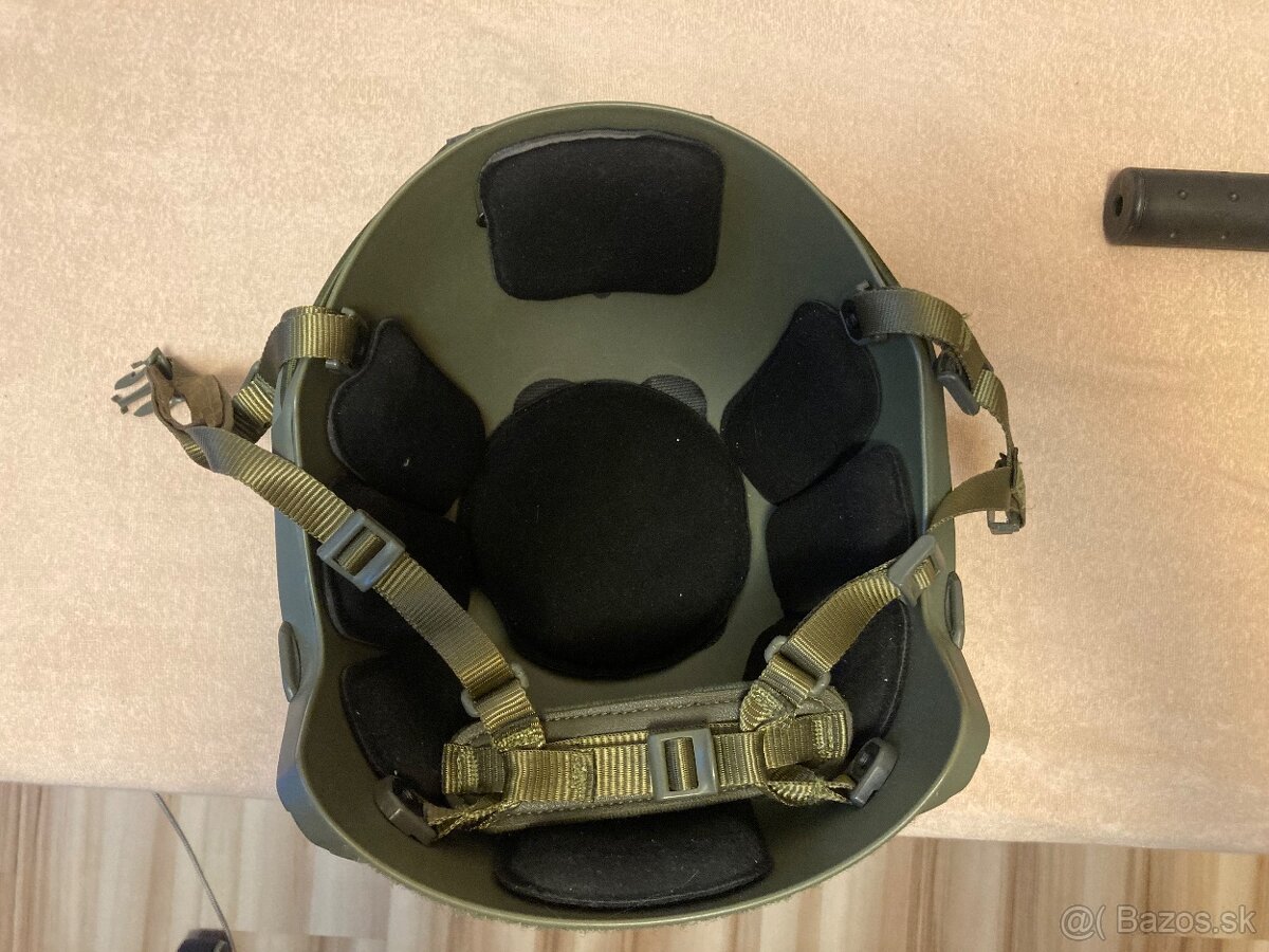 Airsoft výbava - 10