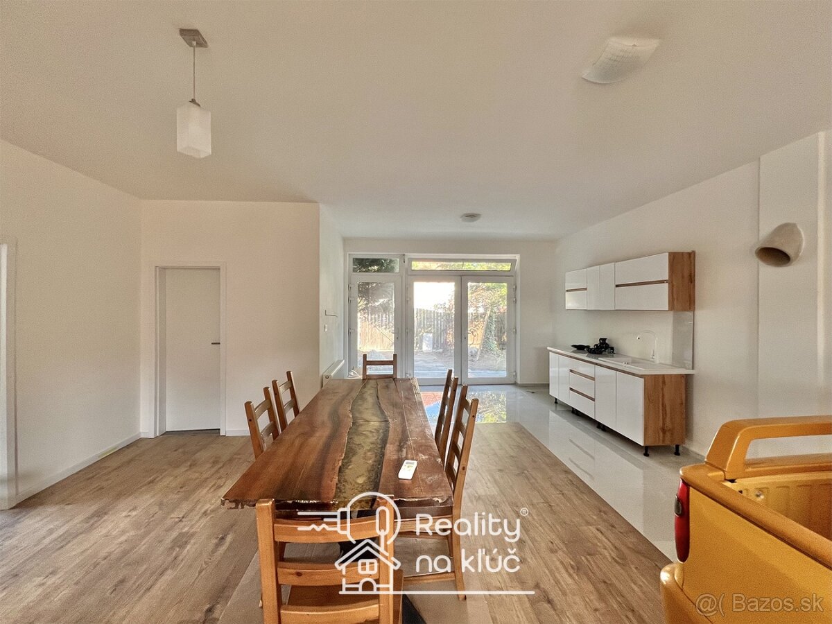 Na prenájom novostavba 3-izbový rodinný dom s bazénom - 10