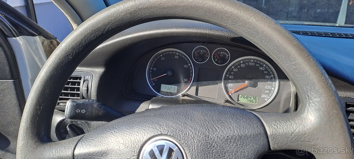 Volkswagen passat 1.9 Tdi - 10