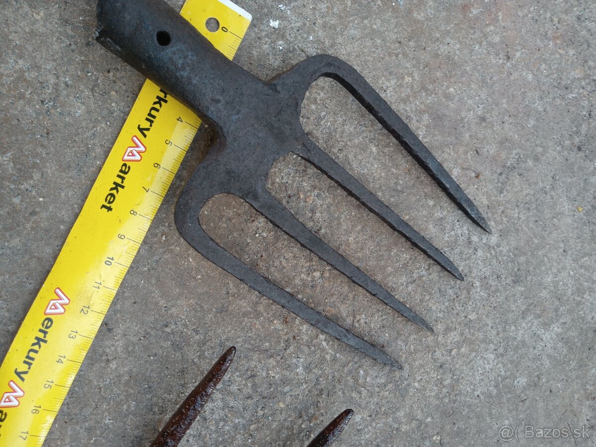 Staré kované vidli - 10