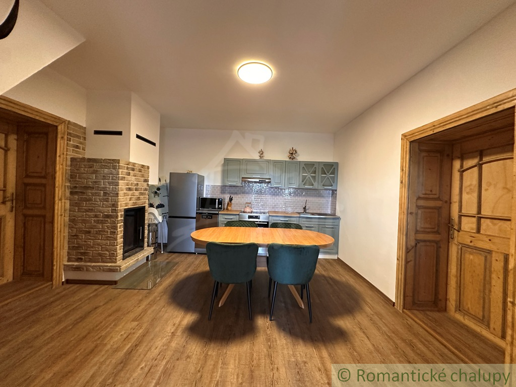 Vidiecky dom na samote s veľkým pozemkom na bývanie, chalu - 10