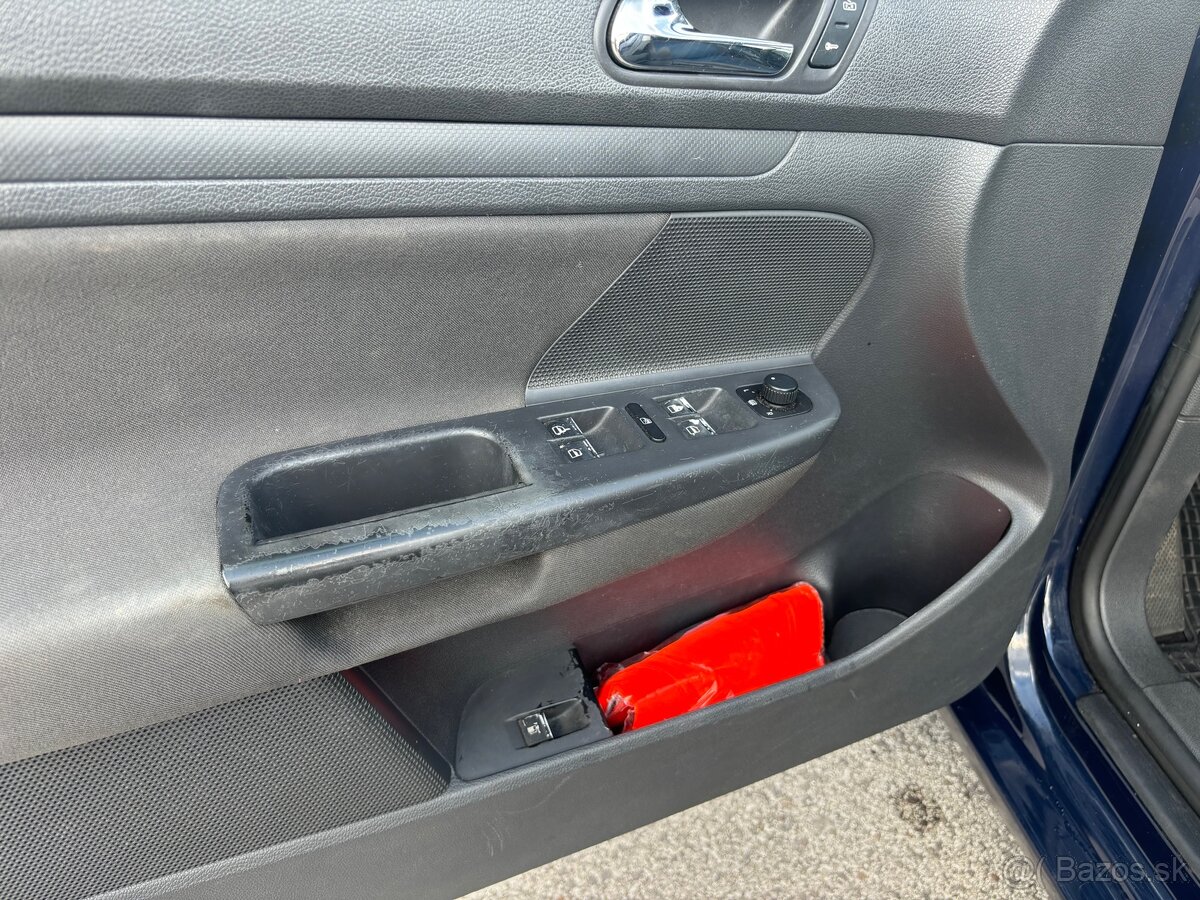 Volkswagen Golf 1.4 Comfortline - 10