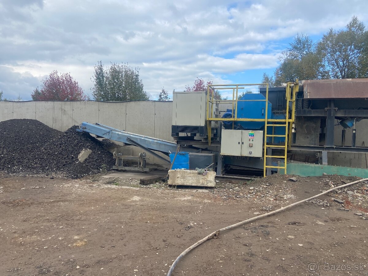 Čelustovy drvič - 10