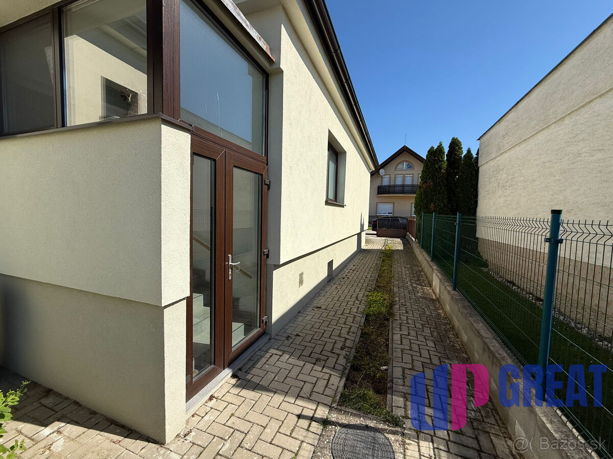 5 izbový zrekonštruovaný RD v Cíferi na predaj - 10