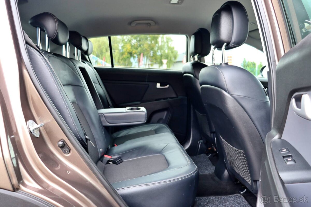 Kia Sportage 2.0 CRDi VGT 4WD EX - 10