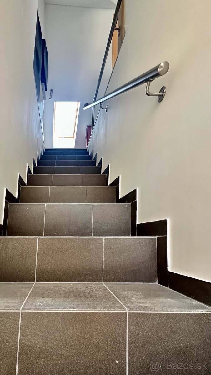 6 izbový byt - vhodný ako investícia - 10