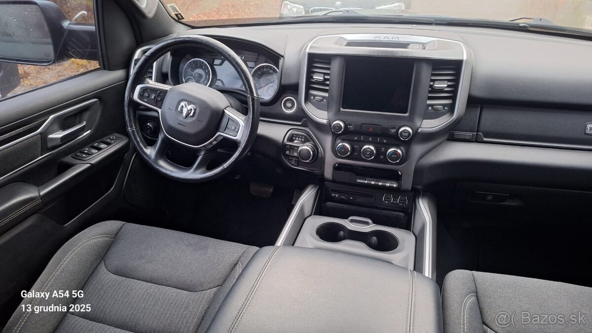 Dodge Ram 1500 5,7hemi 4x4 2019 - 10