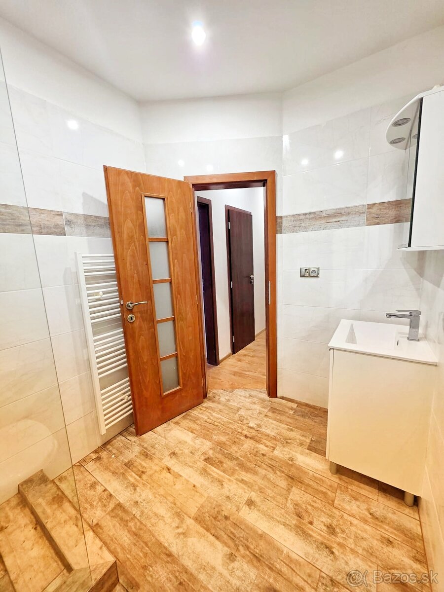 Na Predaj trojizbový mezonet v obci Vrbov - 10