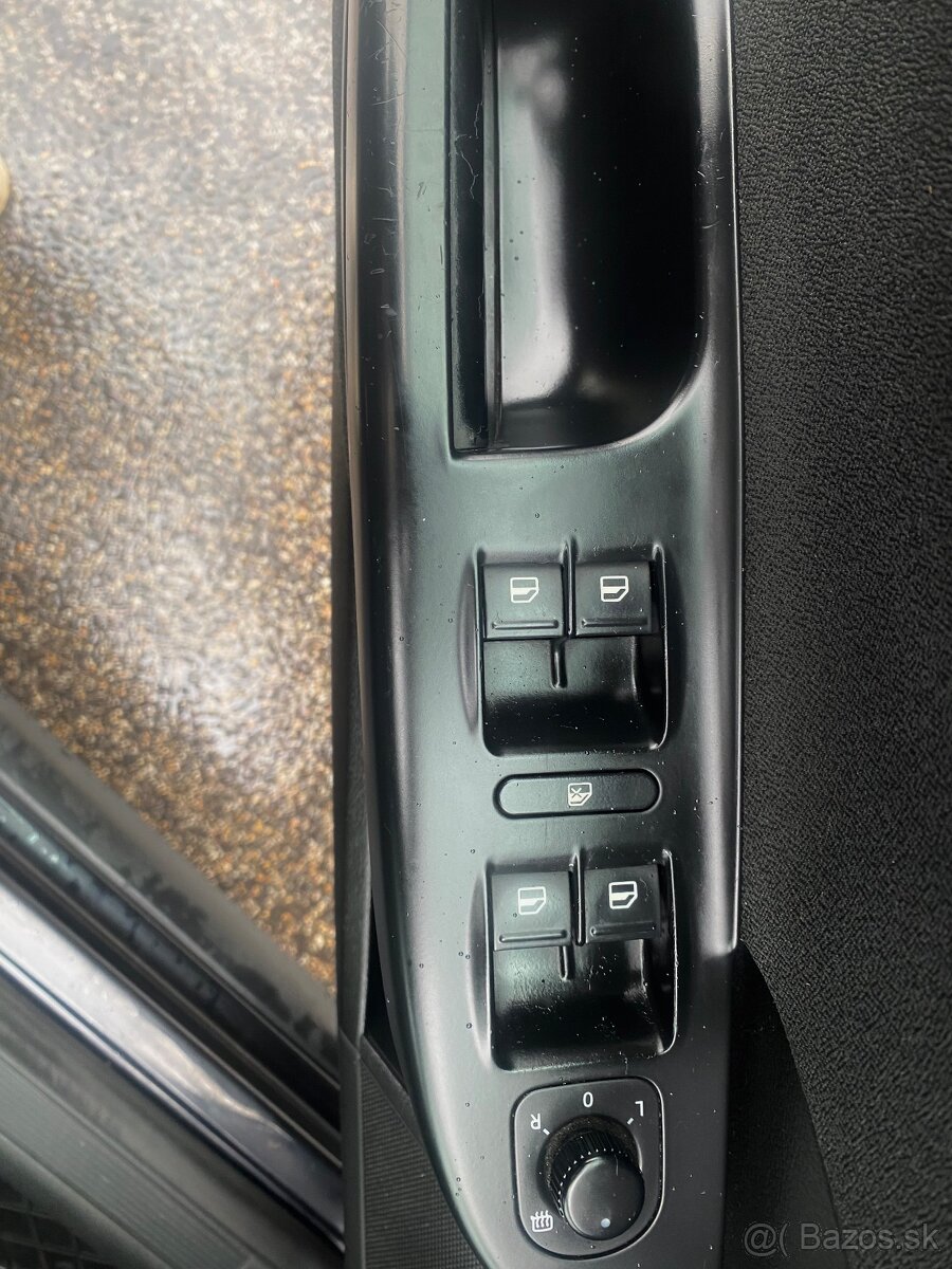 Predám VW passat b6 2.0 TDi 103kw Common Rail - 10