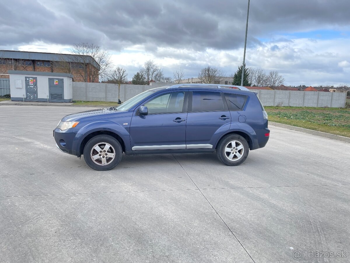 Mitsubishi Outlander 2.0 DI-D 128000 km - 10