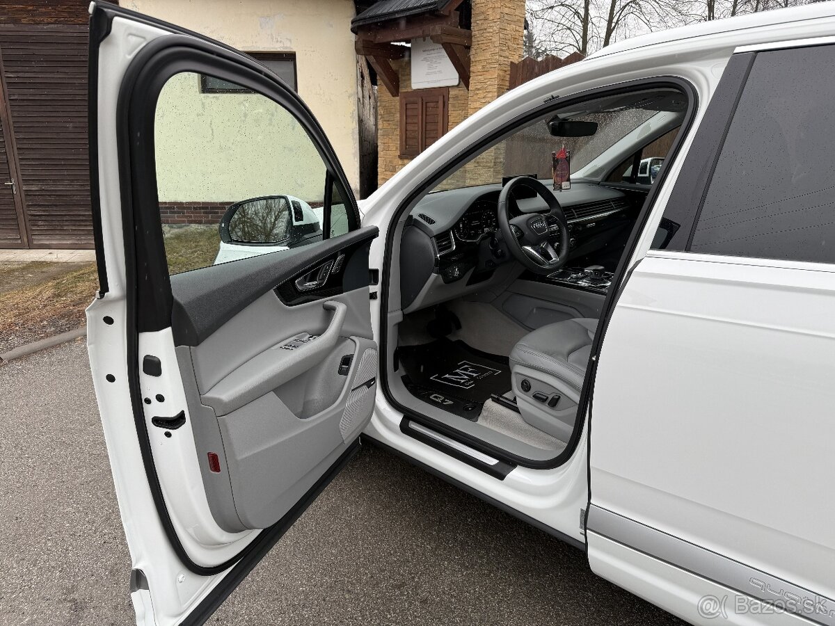 Audi Q7 3,0 4L QUATTRO - 10