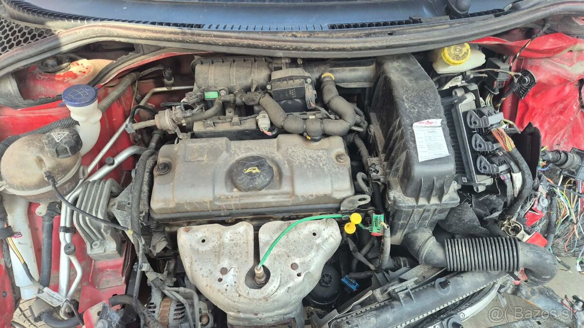 Peugeot 207 1,4i 54kw kód: KFV - 10