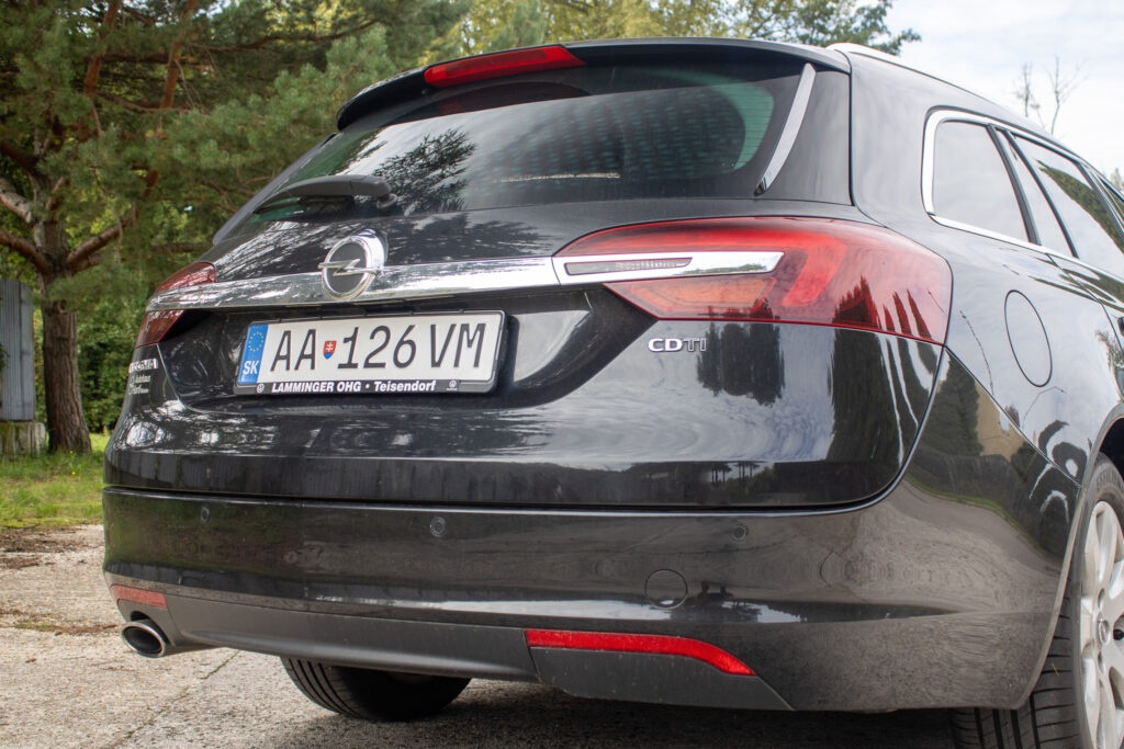 Predam Opel Insignia Combi Sports Tourer Inovation - 10