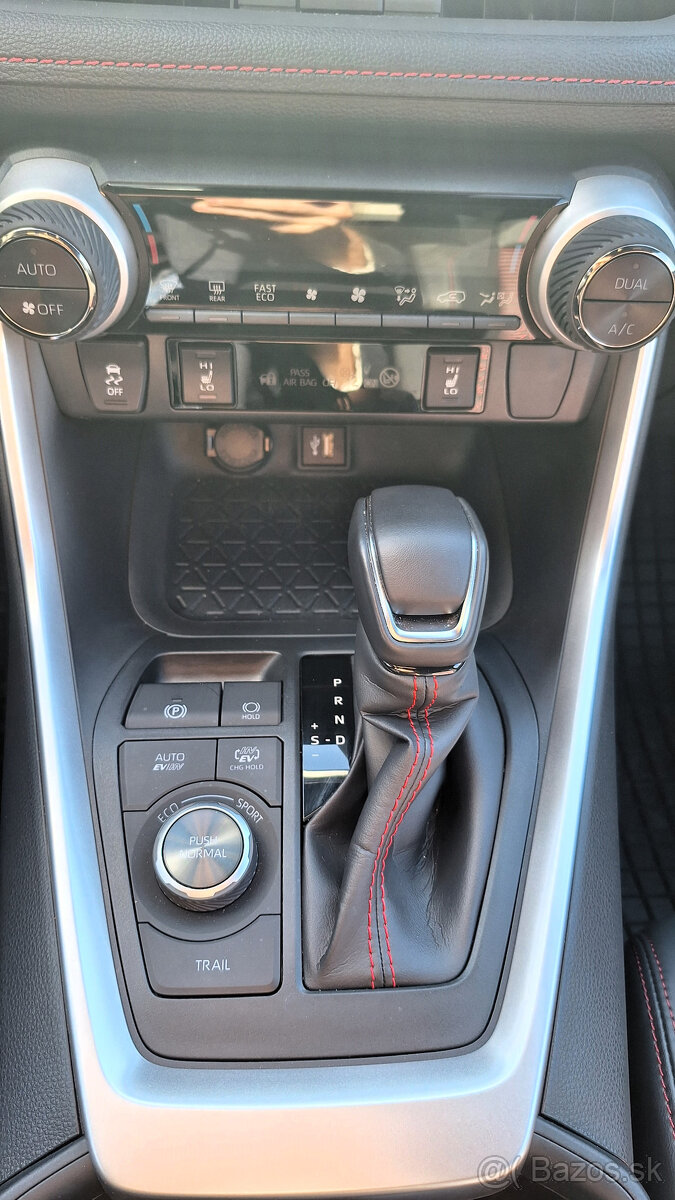 ACROSS 2,5 GLX Elegance 4x4 CVT JSTGBRFV90D192061 - 10