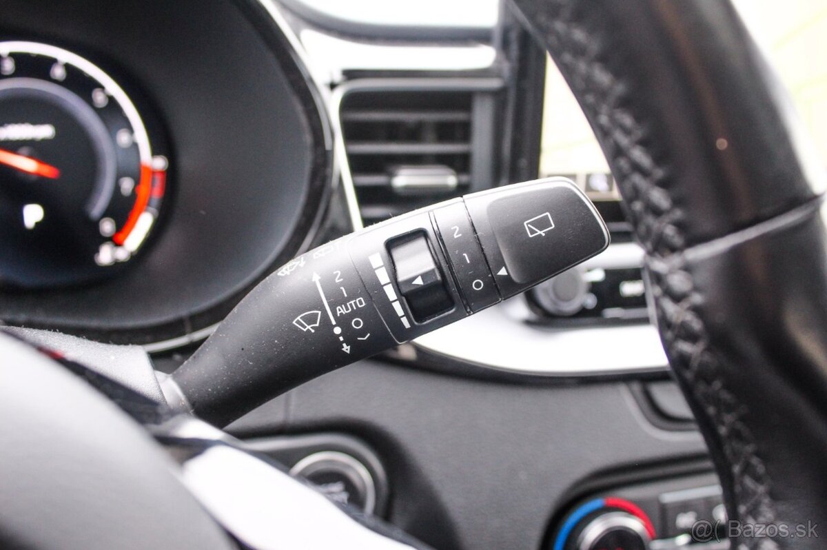 Kia XCeed 1.4 T-GDi Platinum A/T - 10