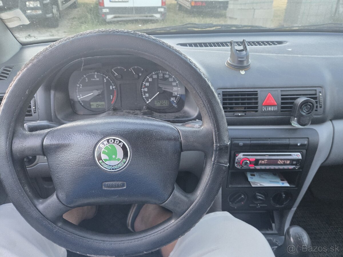 Skoda octavia 1.6 benzin - 10