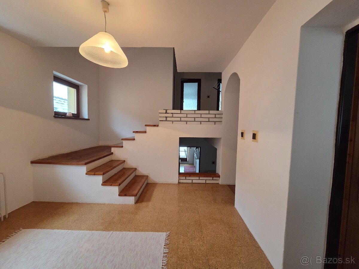 Exkluzívne - Rodinný dom na predaj Dražkovce - 10