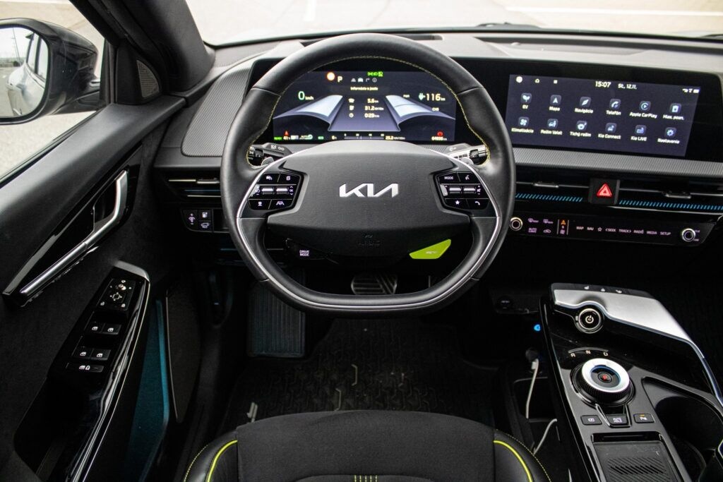 Kia EV6 77.4 kWh GT 4WD - 1. majiteľ - 10