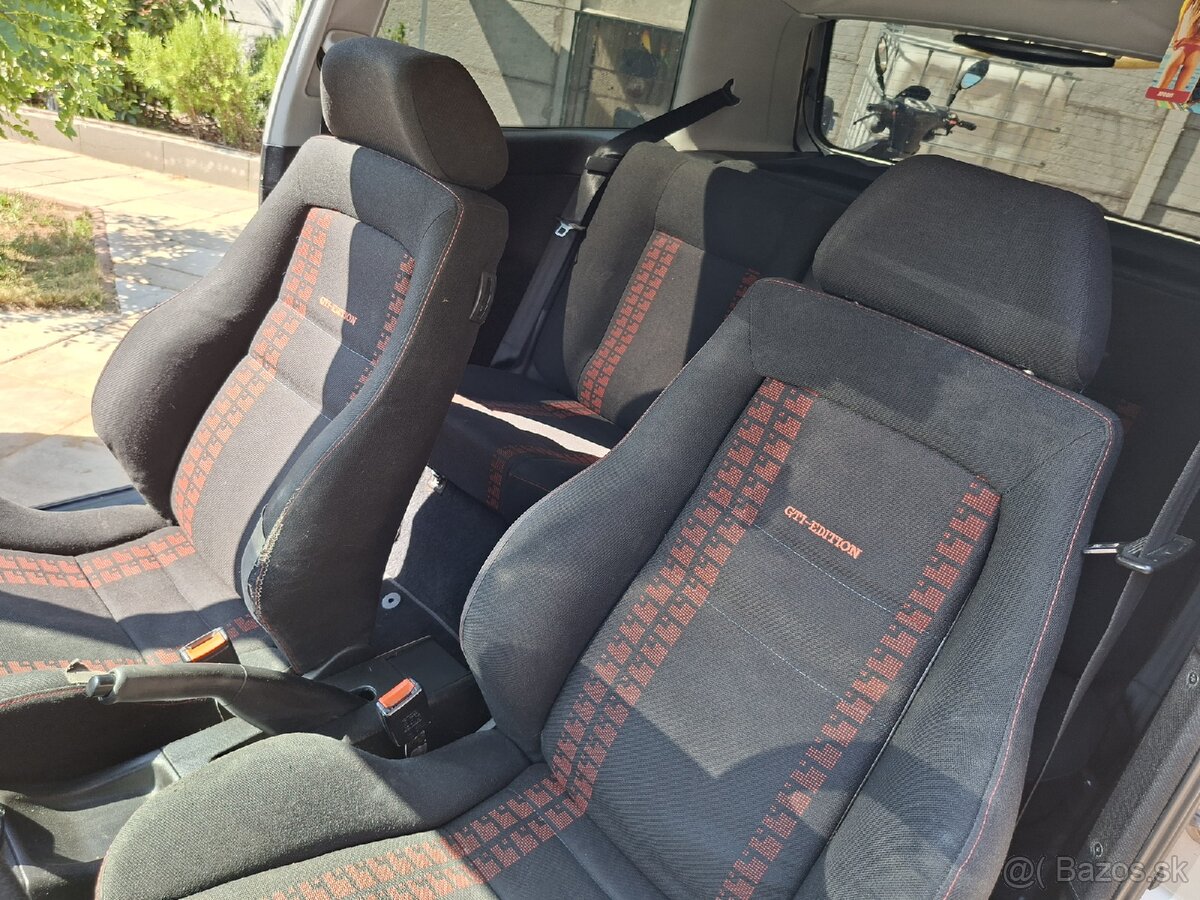 Golf mk3 1,6 55kw - 10