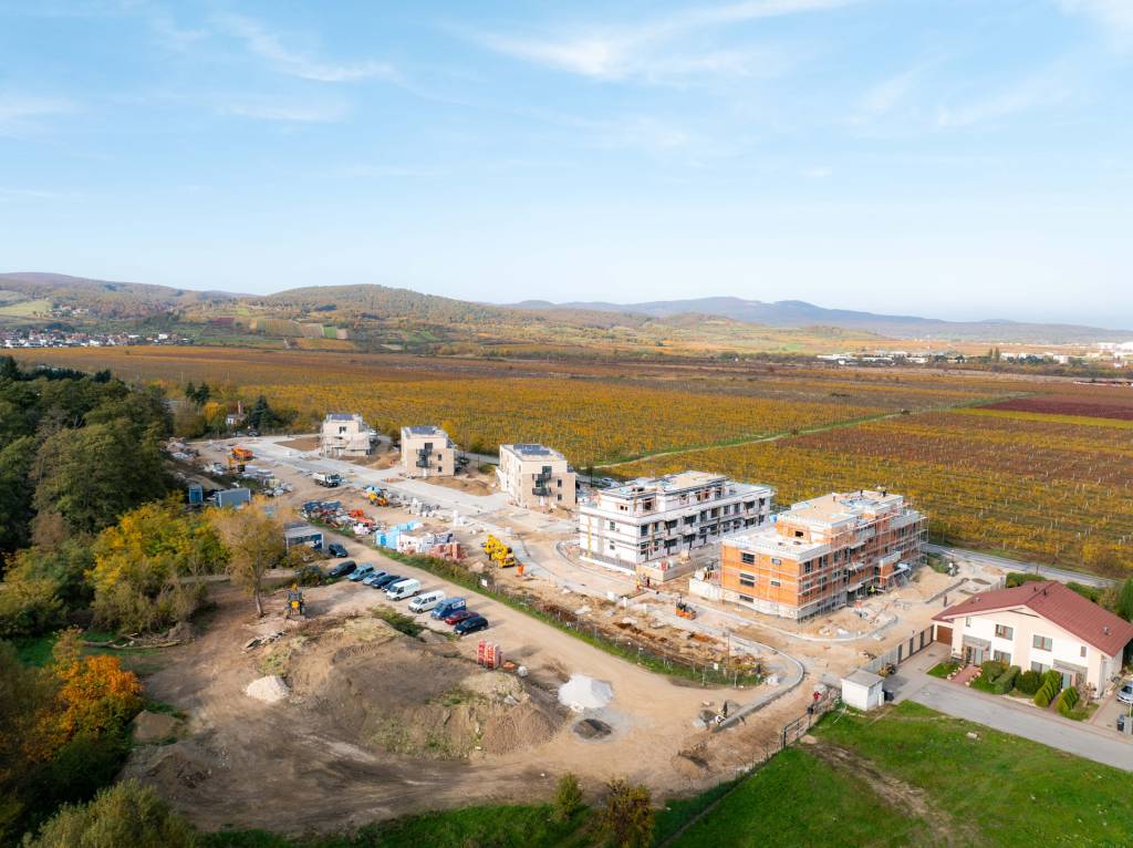 TOREA - ZELENÉ NIVY - 2i BYT S BALKÓNOM V BYT. DOME D - PEZI - 10