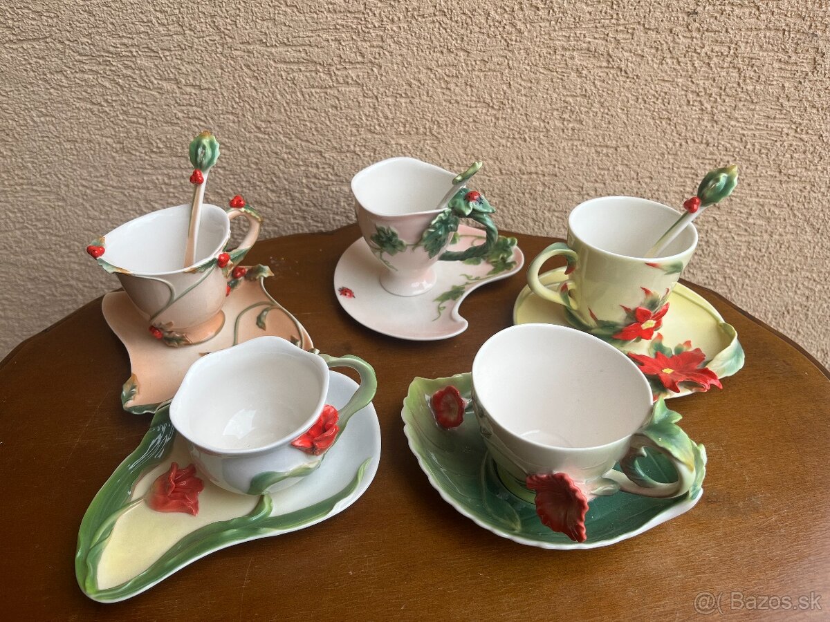 Porcelánové zberateľské šálky - 10
