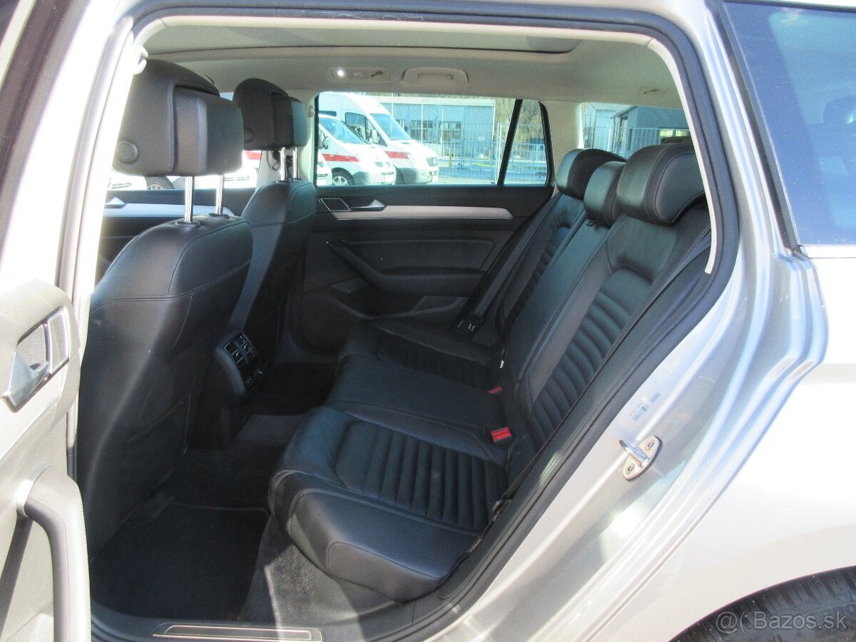 Volkswagen Passat Variant 2.0 BiTDI 240k Highline 4MOTION - 10