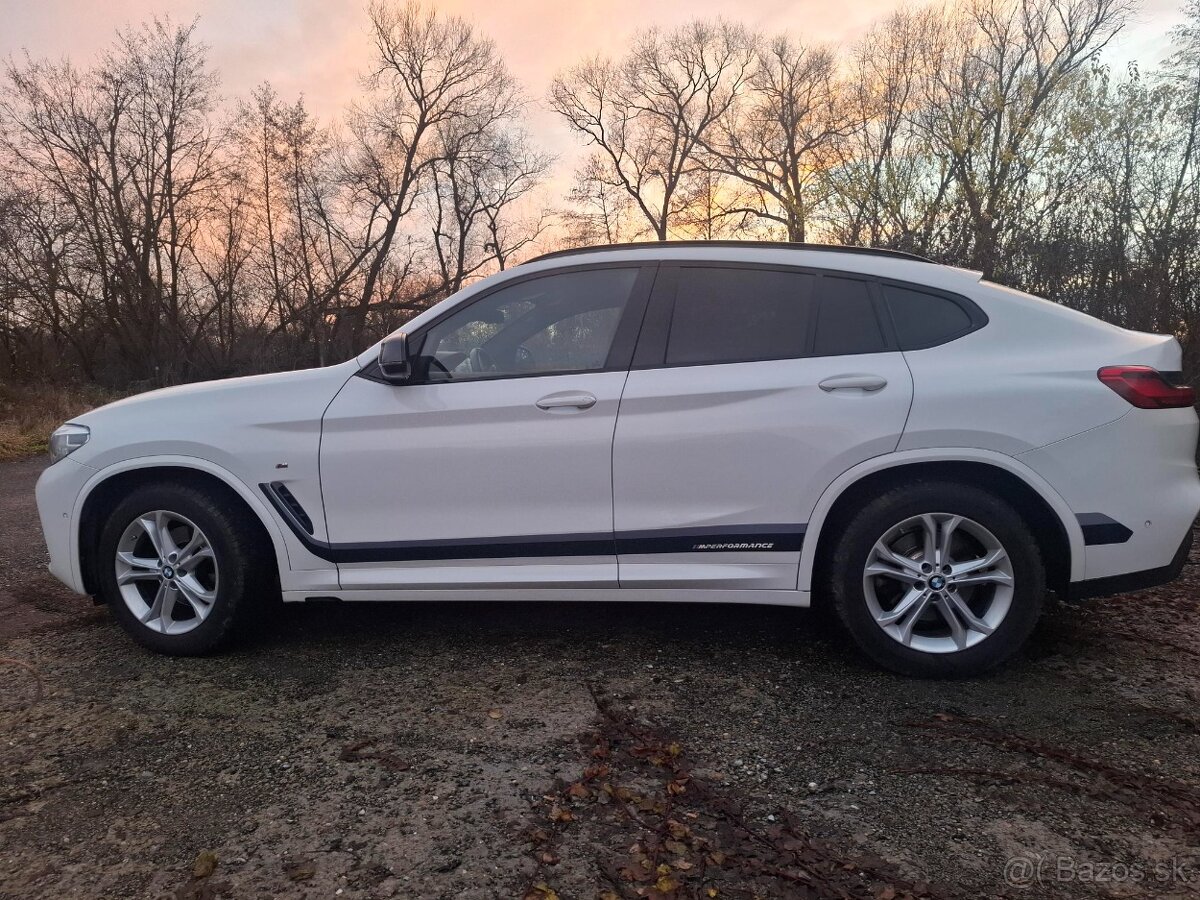 BMW X4 v top stave, nehavarované - 10