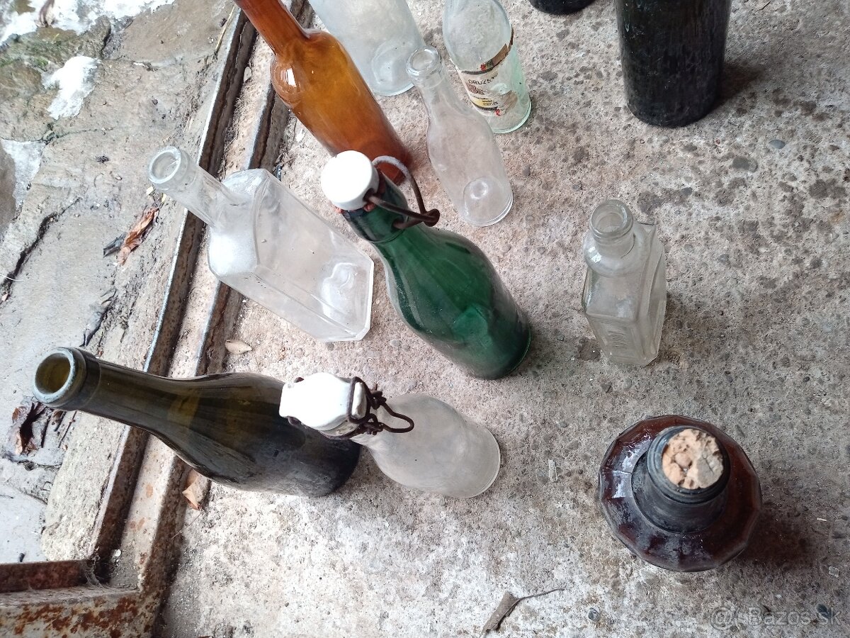 Staré fľaše na dekoráciu - 10