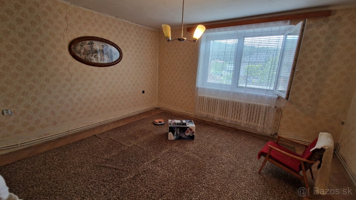 Rodinný dom v obci Jarok - 10