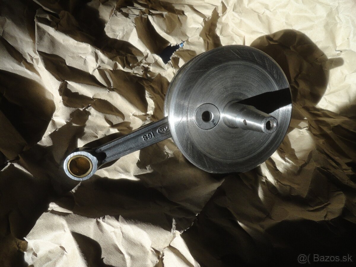 Jawa 50 Pionier 20, 21 a 23 Mustang KLUKA - 10