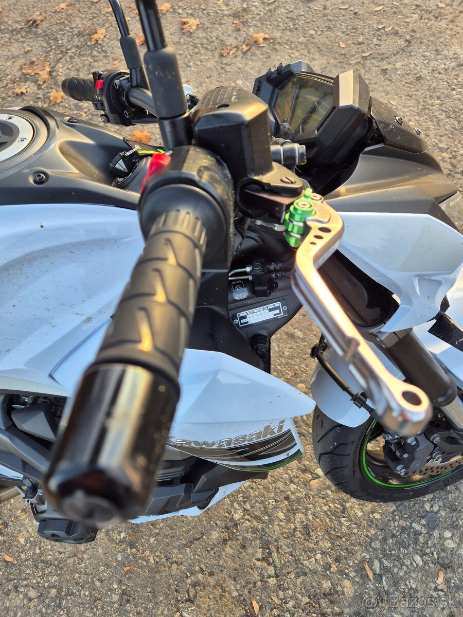 Kawasaki Z800 - 10