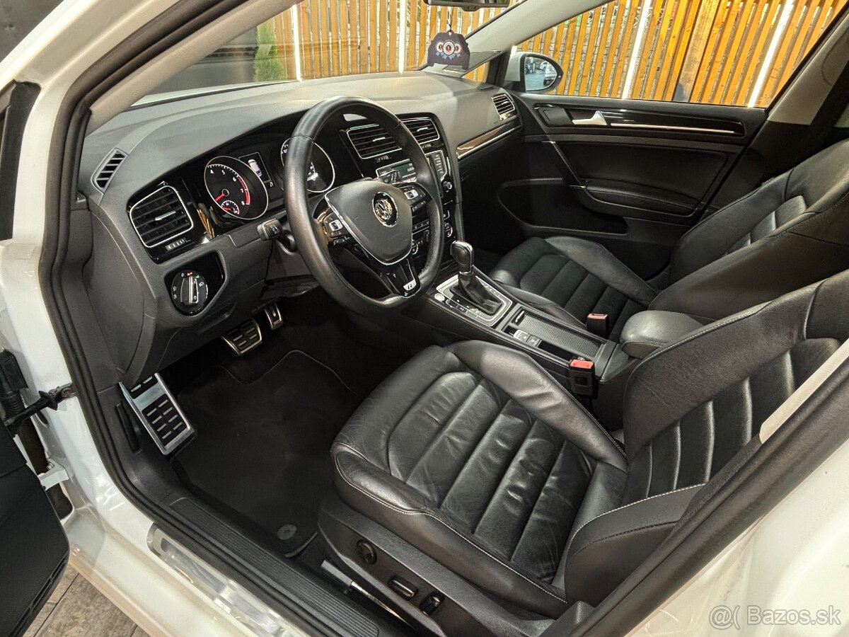 Volkswagen Golf 1.4 TSI R-Line ACT Highline DSG - 10